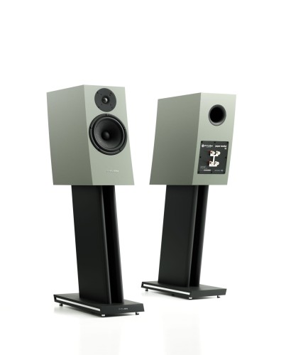 JASPER MONITOR 18 GREY MATTE 1.jpg