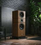 Pylon Audio Amber MKII okleina natturalna DĄB, uszlachetnienie olejowoskiem - kolor Dark Oak