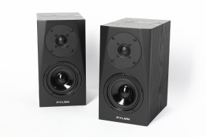 Pylon Audio Sapphire Sat czarny